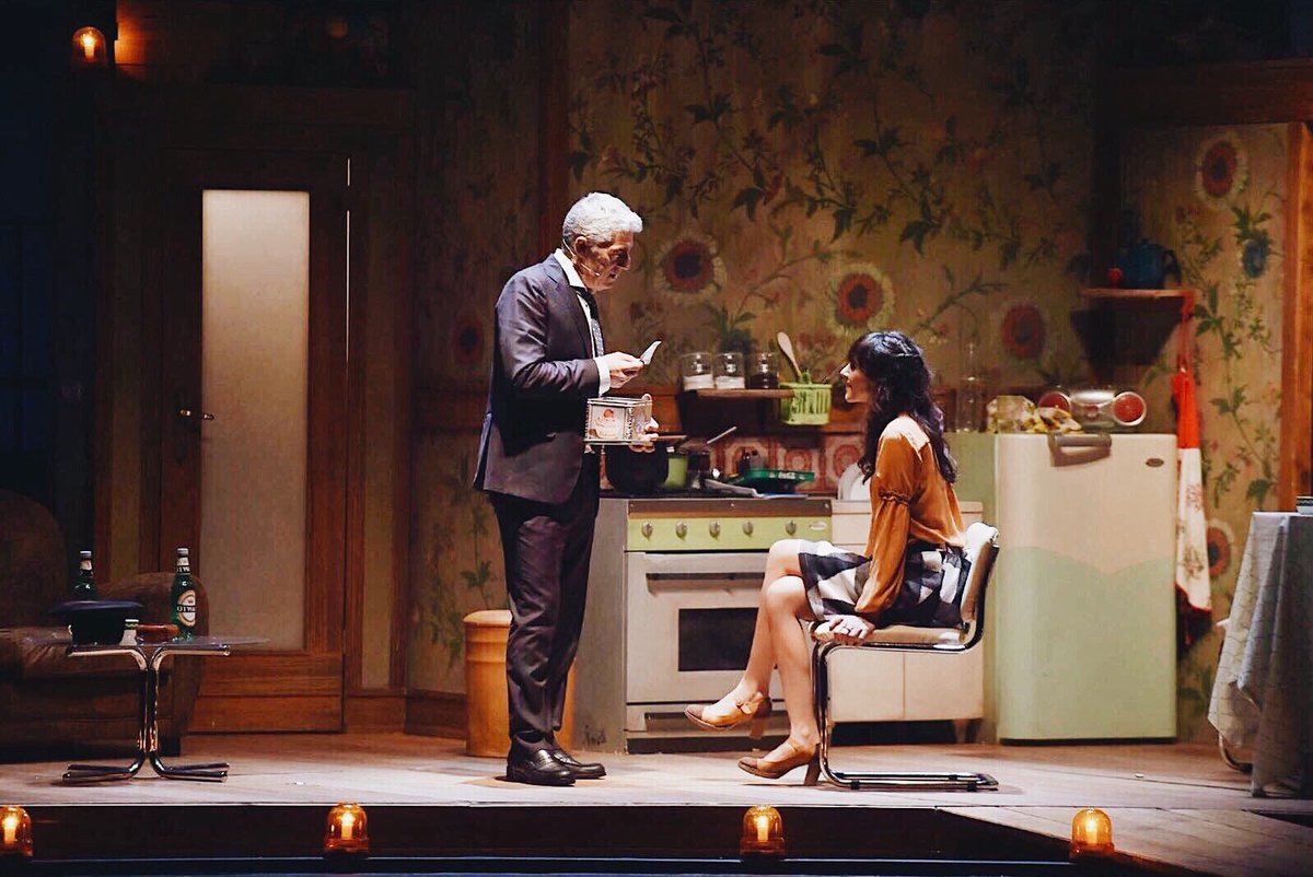 RocioMMorales's tweet photo. Grazie NAPOLI... Grazie Teatro Diana... Siete stati da brividi ogni sera! Vi porterò nel cuore con me.
Oggi ultima replica qui, ma torniamo a Marzo. E intanto comincia una lunga ed emozionante tournée. 🎭✨
.
#teatrodiana#napoli#ultimareplica
#dichetimandapicone #sempresoldout https://t.co/tbcYJfV7DI