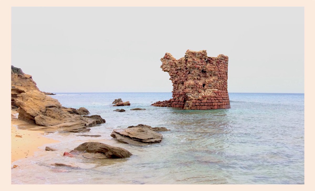 viaggiosardegna's tweet photo. Piccola visita esplorativa per fotografare la Torre di Porto Paglia oltre la famosa spiaggia di Funtanamare.
La torre si trova ormai sull’acqua ed è fortemente danneggiata ma resta comunque fotograficamente suggestiva.
#Sardegna #photography #sardolicesimo #portopaglia https://t.co/FfOMxgsWEj