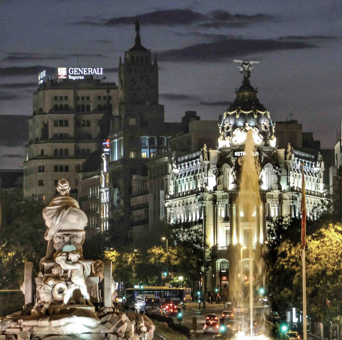 ManuelRevilla57's tweet photo. Muy difícil olvidarte #Madrid, creo que no lo he hecho ni un solo día del año.

📷 #MRevilla https://t.co/ODQpVoYoiB
