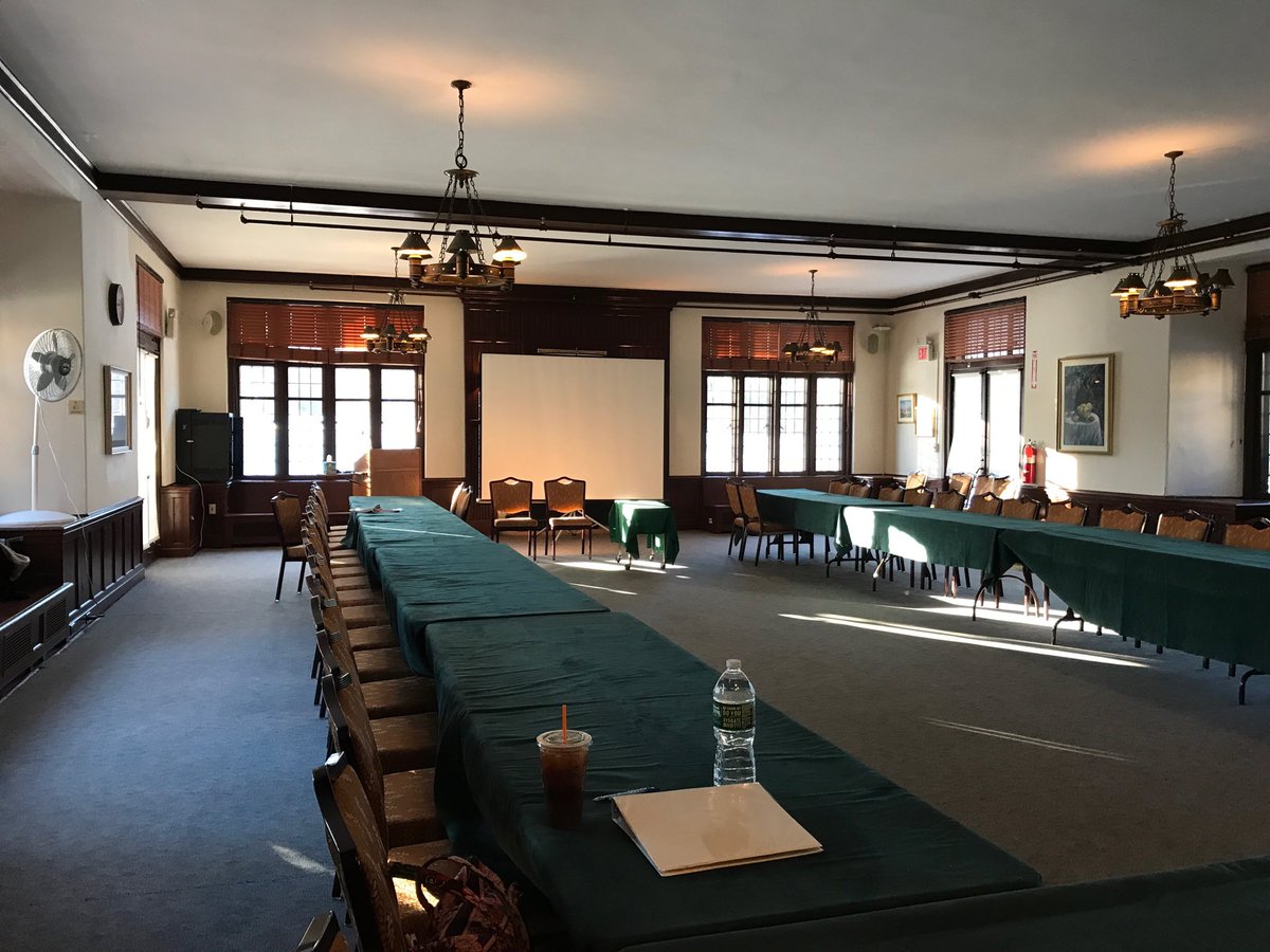 Family Connections group of 40 people attending this weekend at the perfect setting thanks to NY Presbyterian Hospital in White Plains with leaders Matt and Ann leading their 19th group. Next leader training coming in Feb with Alan Fruzzetti at this same great setting.