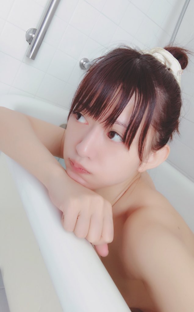 airi_kijima's tweet photo. ✽目指せっきじまにあ10万人✽
500RT達成でムフフしょっと公開!
#すっぴん #ちっぱい #KIJIMANIA https://t.co/eCojjAHOkb