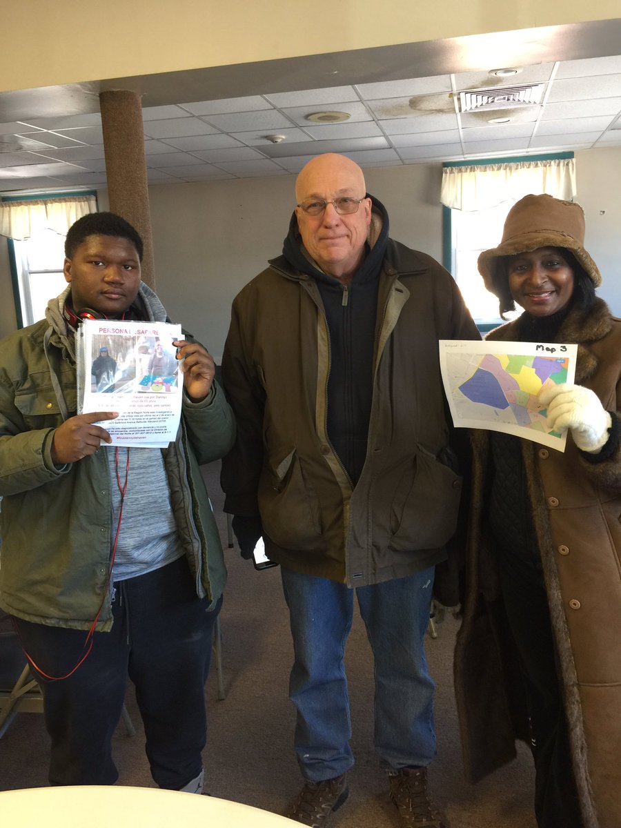MrsPRProtocol's tweet photo. It's #SundayMorning, it's important to help others and #GiveBack my nephew and I just met our new friend Mr. Ken, we are working together to help @FinDannyDehaven.

URGENT PLEASE share/repost to help get the word out #FindDannyDehaven #CriticalMissingPerson #HeCouldBeYourFather https://t.co/NQ59cJpH5J