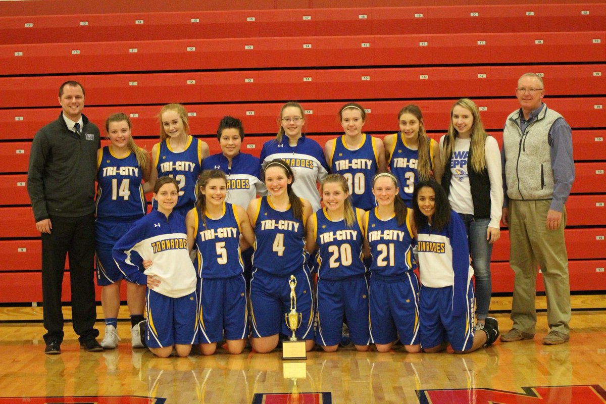TCSVBBall's tweet photo. 3rd Place finishers of the Macon County Tournament! Way to fight ladies! #WeAreTCSV #MSMPride https://t.co/2w6p2uhTvm