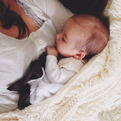 momma and fattie naps are the best ones 💗🔝 @WildHcarts_ , be jealous dada