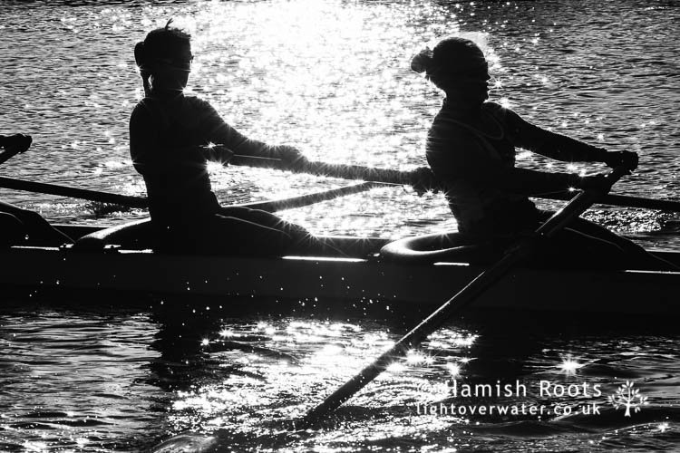 lightoverwater's tweet photo. After a fairly ridiculous christmas (deathly bug!) great to get back out on the water with the camera with the boys and girls of @NottinghamRC doing their thing. The light this time of year is fantastic! #wintertraining #milesandmiles @NRCHPS https://t.co/6l5PhUTw5l