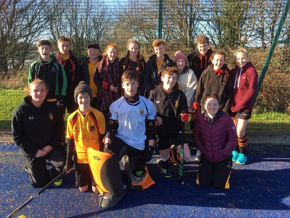 caradonhockey's tweet photo. Caradon U16s down at Penzance today. The girls won 2, lost 1. The boys won both games. Well done! #inspirethefuture https://t.co/gu149d9kUC