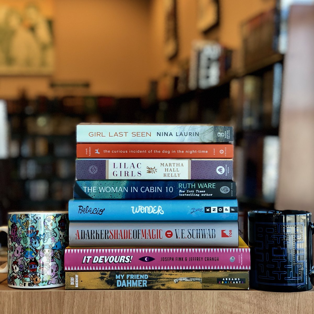 BNStCloud's tweet photo. Here’s the stack of books we brought home this weekend! What are you reading? #BNStCloud #WeekendReads #BookLovers #GirlLastSeen #LilacGirls #TheWomaninCabin10 #RuthWare #Wonder #RJPalacio #ADarkerShadeofMagic #ItDevours #MyFriendDahmer #TheCuriuosIncidentoftheDogintheNighttime https://t.co/TGaPPatBah