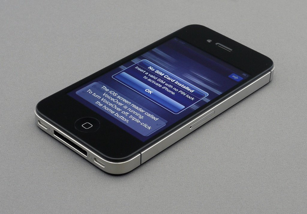 TheTechJournal's tweet image. #Pod2g Answers Questions About iPhone 4S Untethered Jailbreak goo.gl/7phYrA #a5devices #iphone4s