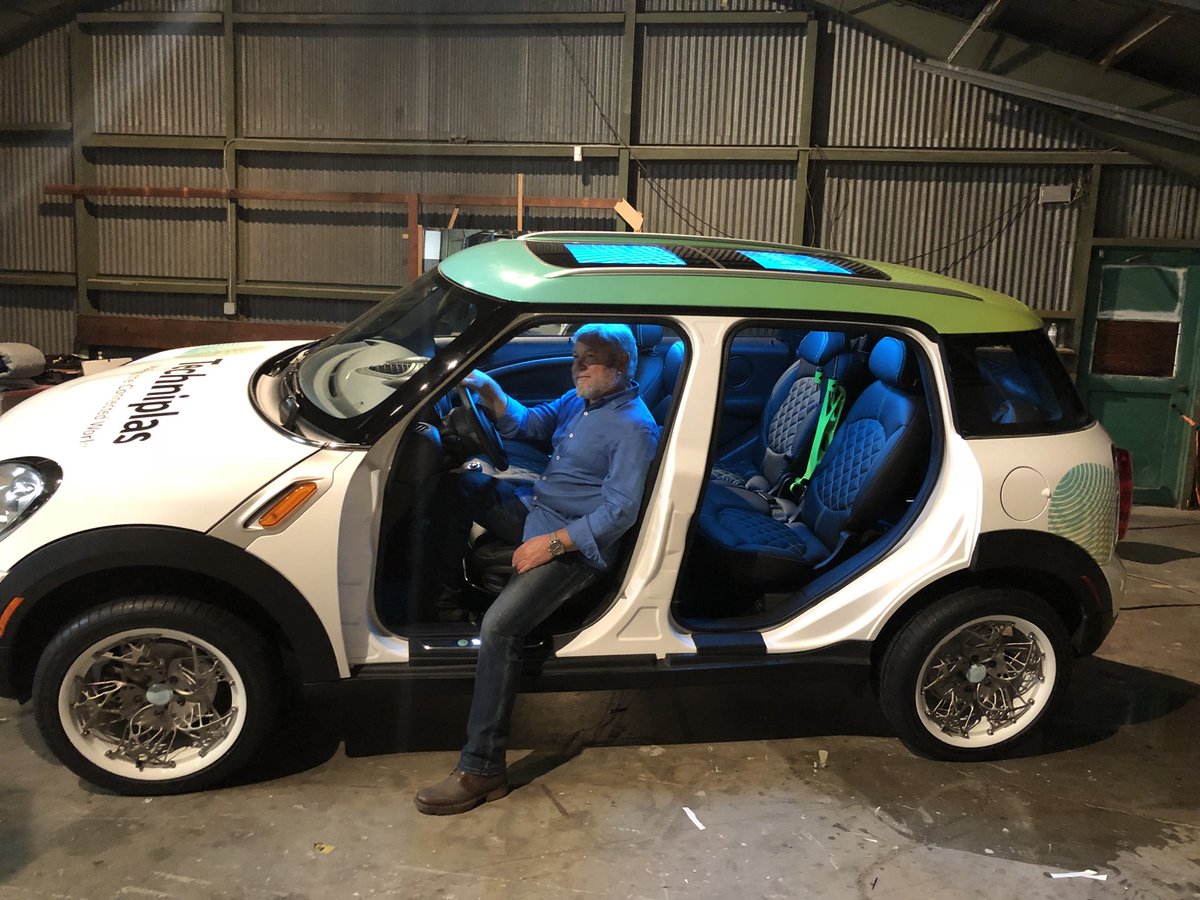AviReichental's tweet photo. We are Vegas bound for @CES with our @TECHNIconnect @MINI #MakingTheConnectedWorld where #CognitiveLighting meets #LightWeighting https://t.co/er4Ia6Zasq