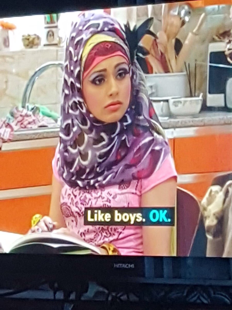 reshma1begum's tweet photo. Watching the old series of citizen khan and this episode had me in stitches @BhavnaLimbachia haha mr Khan 😂😂 https://t.co/wwZG1vXGXB