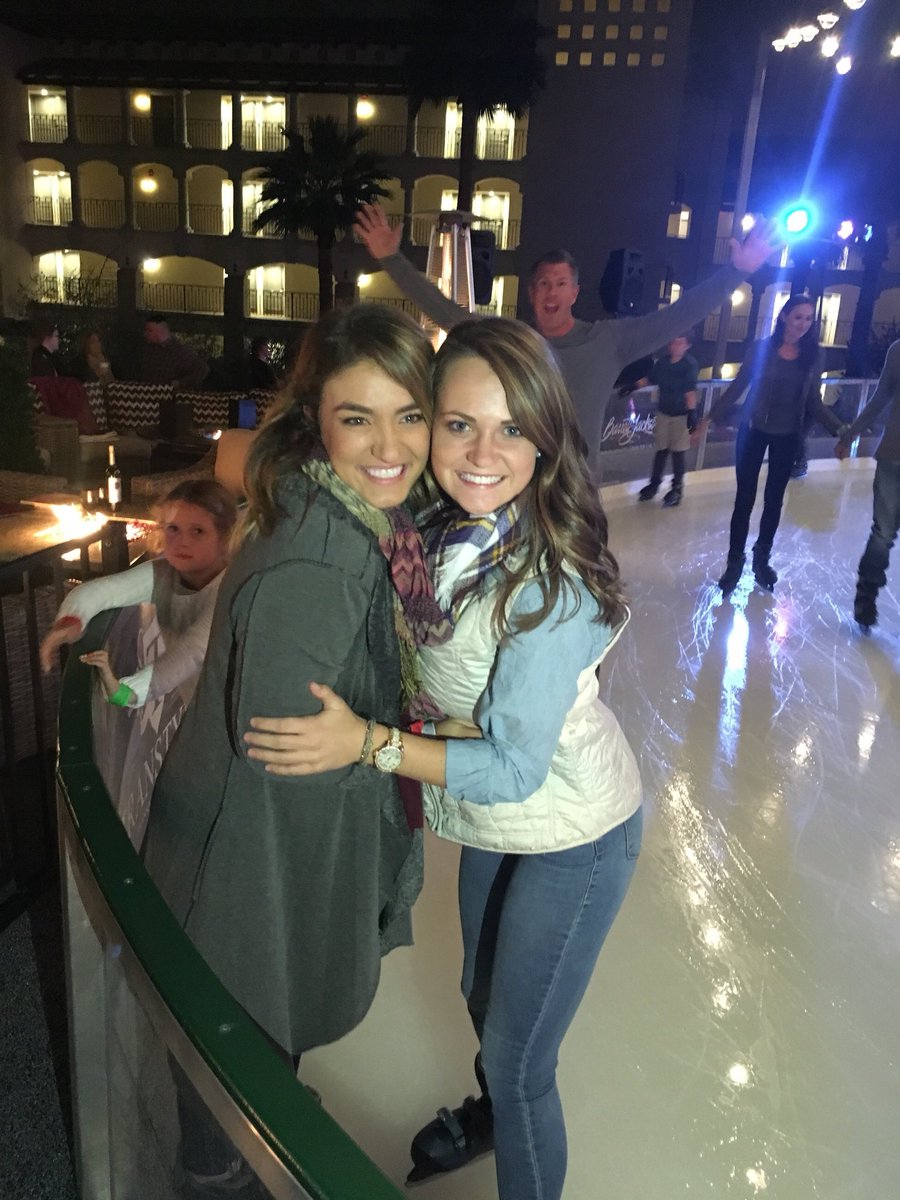 lexieeterryy's tweet photo. Happy Birthday P!💘 I hope you have a day filled with lots of love and happiness! Love you so much!! https://t.co/nWyIz3fq8M