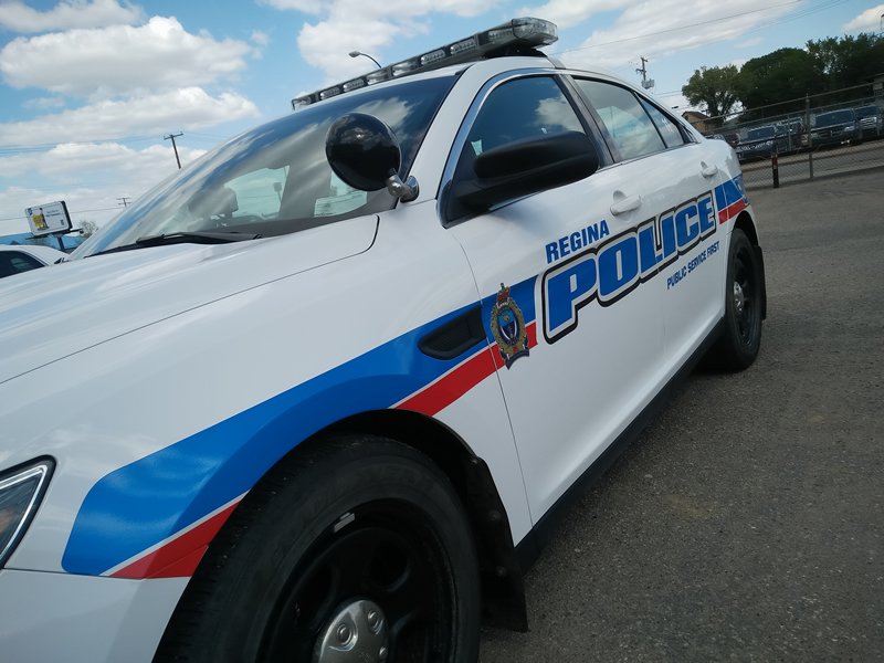 Early Morning Robbery in Regina dlvr.it/Q9GKMl https://t.co/Kxsyo72SaS