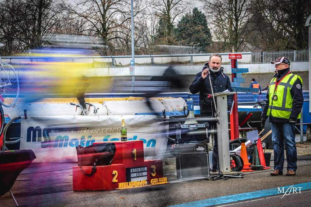 WielerbaanGL's tweet photo. 11e #mathsalden #coupedhiver rit was een ijskoude. Eigenlijk zoals de #coupedhiver ook bedoeld is 😉 foto's Mart Cremers en Harrie Arets. https://t.co/CsHfL9vyrR