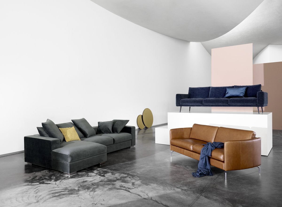 BoConceptVan's tweet image. Make your sofa dream come true with our fully customizable sofas. Right now, we've sweetened the deal by lowering the prices by 15% on some of our bestselling sofas.