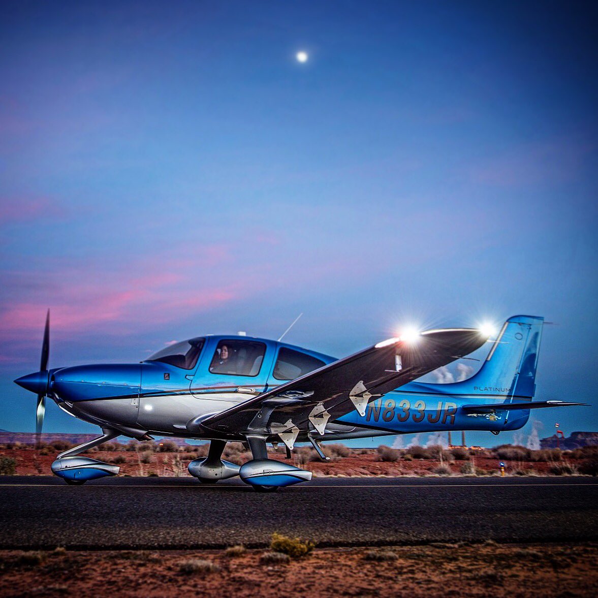 #Travel really can be this beautiful. Fly fast for a fraction of the price of chartering a jet. With cabin dimensions of a BMW 3 Series, <a href="/cirrusaircraft/">Cirrus Aircraft</a> makes it quick and comfortable. #whyFlyOtto #mobility #travelinstyle #affordableluxury #luxurytravel #aspirehigher
