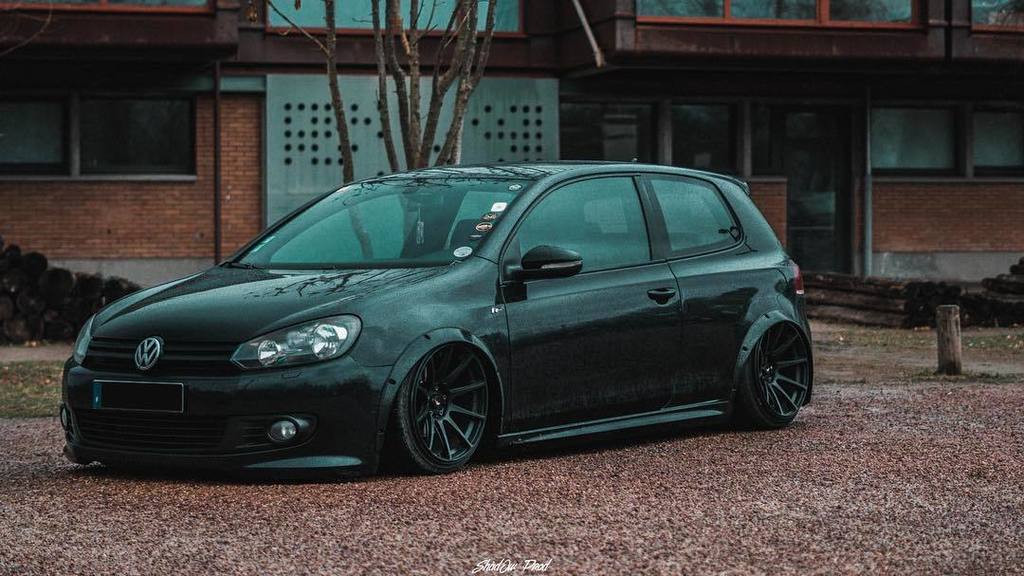 motornize's tweet photo. ->the social network for your car passion !coming soon! #mk6golf #volkswagen #volkswagenmk6 #golf6 #lowmk6 #baggedmk6 #bagged #lifeonair #airride #airlift #black #fender #stance #vag #vaglife #vagclub #instacar #instacars #carsofinstagram #motornizeyourc… https://t.co/QghOgRZcur https://t.co/8FBx3IN6U2