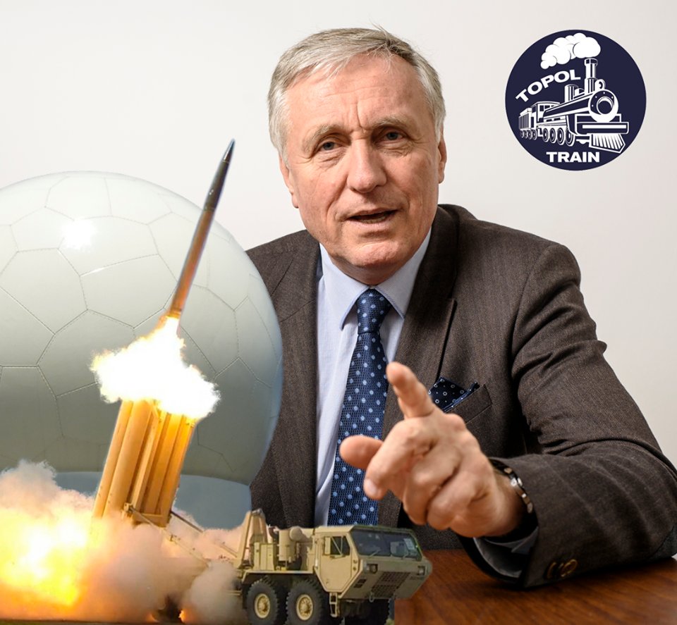 Topol_Train's tweet photo. @darina_vymetali @lukas_pecene Topol chtěl  whole package, takže i rakety, ne pouze radar. Darino než začnete nálepkovat, alespon si to nastudujte. https://t.co/JMowM7CHe4