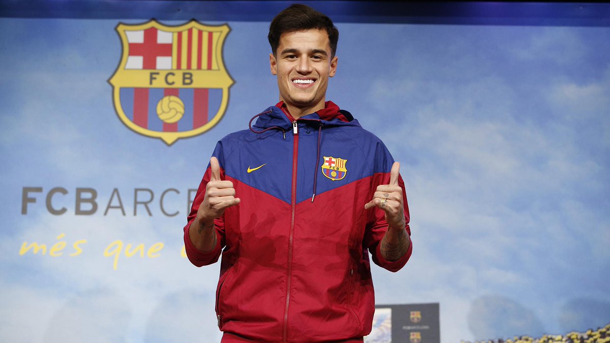 Footballtweet's tweet photo. BREAKING: Barcelona have officially unveiled Philippe Coutinho.

That's the smile of a man who never has to play with Jordan Henderson again. 😁 https://t.co/diANcG1wv6
