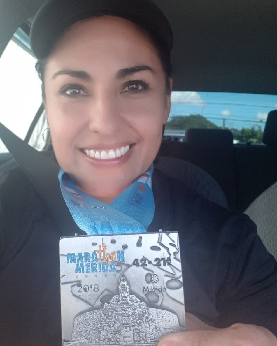 LuMargally's tweet photo. Si se pudo yehhhhh @neloLara #MaratonMerida #CorrerMeHaEnseñado #CancunRunning #Weloverun #yoelegicorrer https://t.co/3d0PCjSAFb