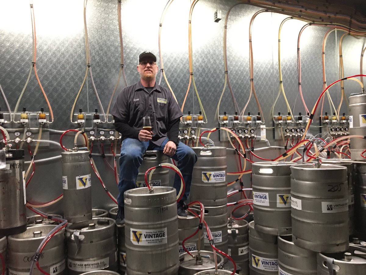 BeerHereWriter's tweet photo. After an impressive soft open on Sat-eve @VintageBrewFood &amp; @vintagebrewer in Sauk City are ready to open tomorrow (Jan 8). Kitchen staff are ready and Brewmaster Scott Manning has taps for 40 beers.  Newest #wibeer #drinklocal https://t.co/ExfdsBUxVo