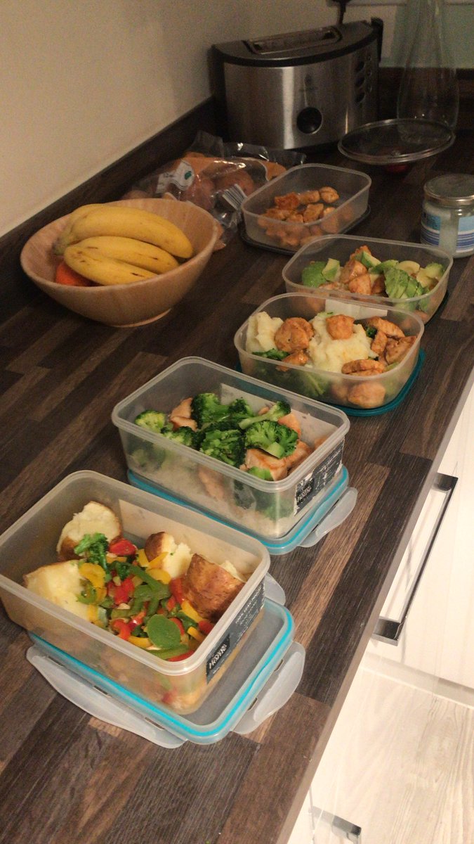 jamie_burn's tweet photo. π letβs see how long this fad lasts! #Tryingitagain #Mealprep https://t.co/YVtzz2UXTM