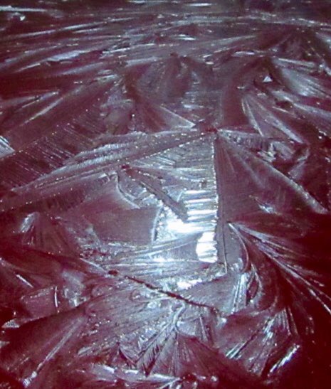 lizrichards703's tweet photo. Lovely ice pattern on the car roof last night #icepattern @NatureUK @Sue_Charles https://t.co/fdmkjbdZYQ