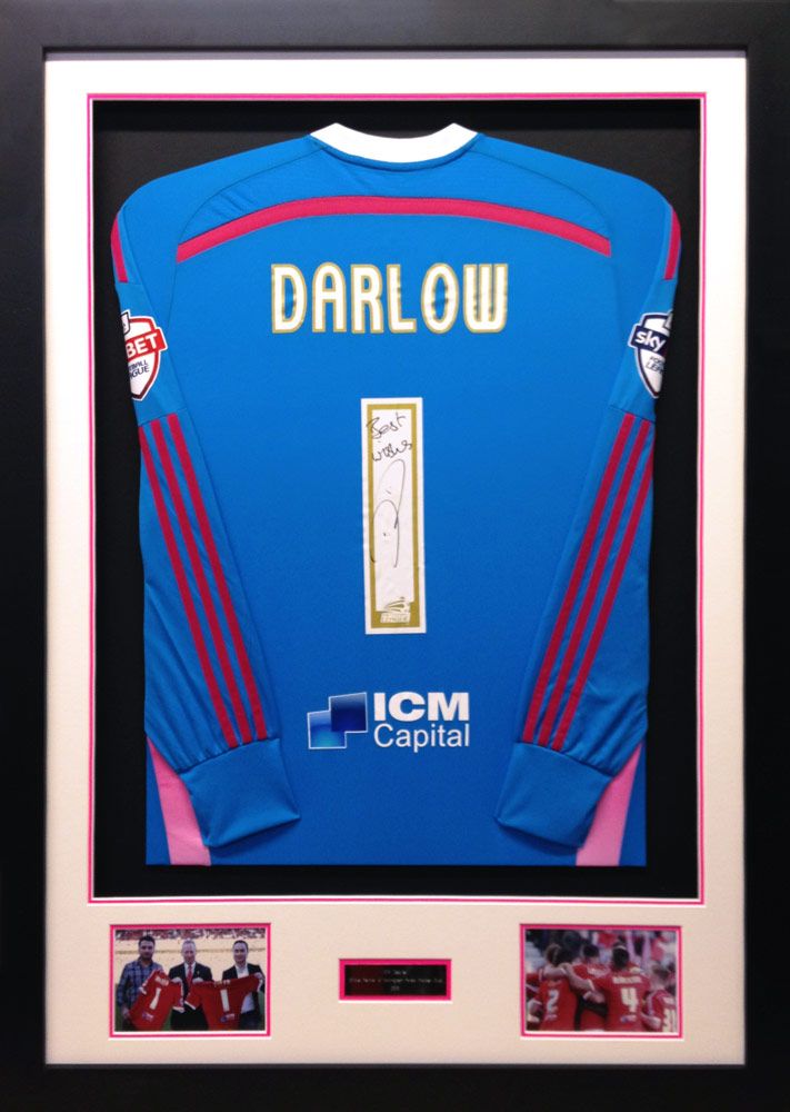 PremierFraming's tweet photo. Gold-level framing is ideal for displaying a whole item. Gold can be personalised with a choice of mount and frame colours, plus a customised top mount cornering.

Starting at £165, visit our website for more details https://t.co/p1xumxk2nz https://t.co/EhIzpfZpVv