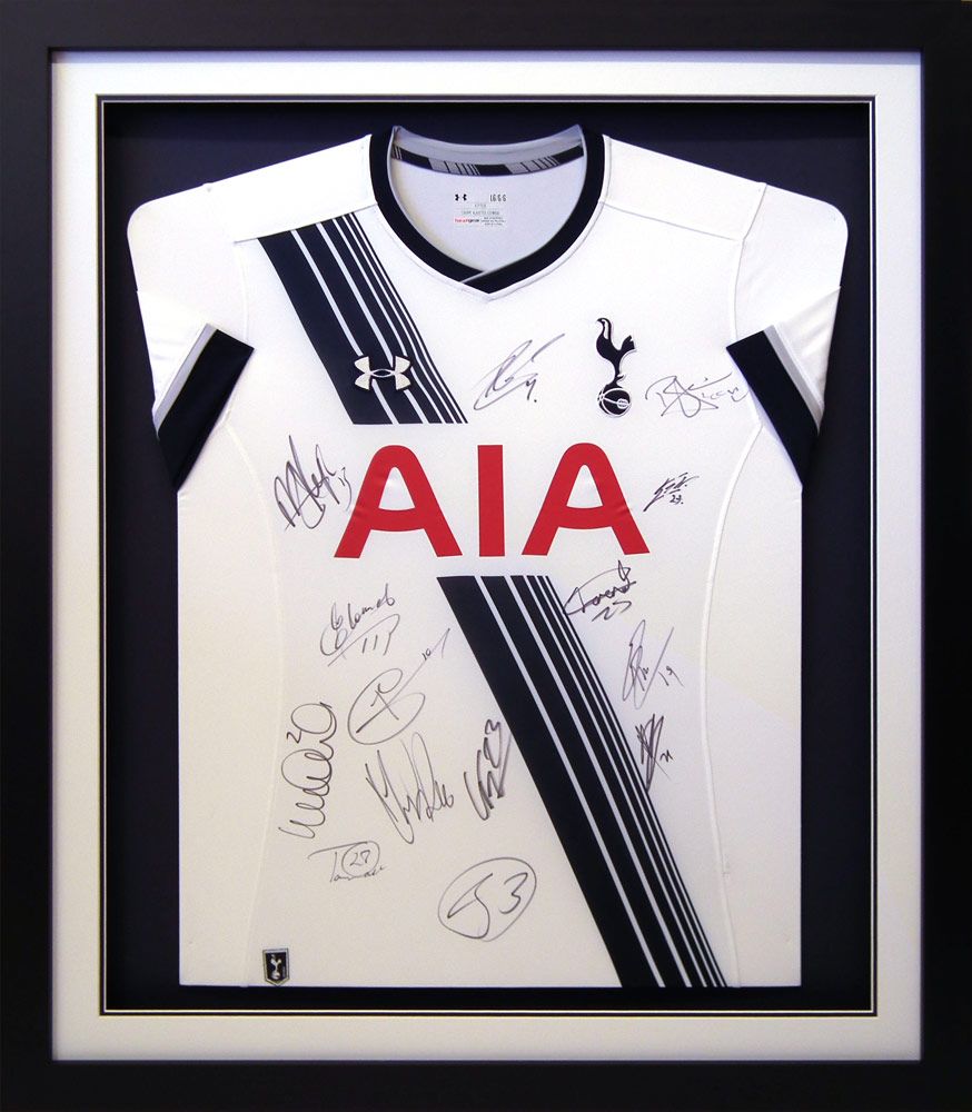 PremierFraming's tweet photo. Gold-level framing is ideal for displaying a whole item. Gold can be personalised with a choice of mount and frame colours, plus a customised top mount cornering.

Starting at £165, visit our website for more details https://t.co/p1xumxk2nz https://t.co/EhIzpfZpVv