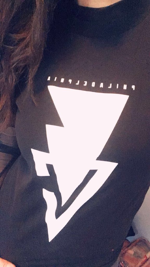 chelseaasodacan's tweet image. That @FinnBalor shirt..3 weeks until royal rumble 🙌🏼😈 #phillychapter