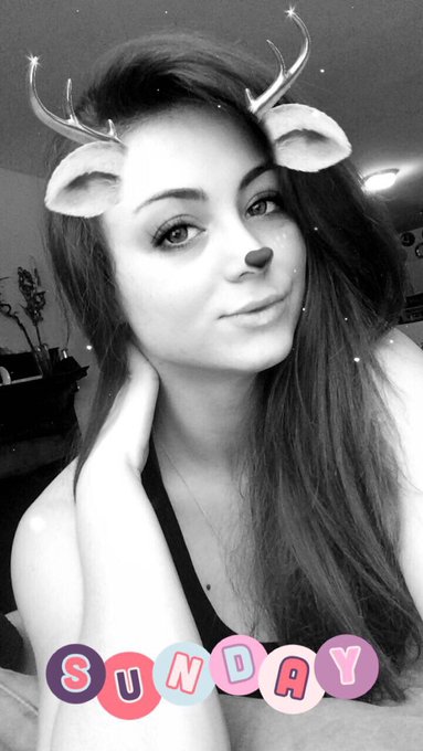 What is your favourite thing to do on #SundayFunday ?! https://t.co/ARa4Zucxm1<a href="/tag/sundayfunday"class="tags">#SundayFunday</a>