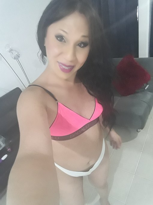 At home &iacute; want to share with my #followers  my home moments #cammodel #cammodel #adultnetwork #webcammodel<a href="/tag/followers"class="tags">#followers</a><a href="/tag/cammodel"class="tags"><span>#cammodel</span></a><a href="/tag/livecam"class="tags"><span>#livecam</span></a><a href="/tag/webcammodel"class="tags"><span>#webcammodel</span></a><a href="/tag/adultnetwork"class="tags"><span>#adultnetwork</span></a>