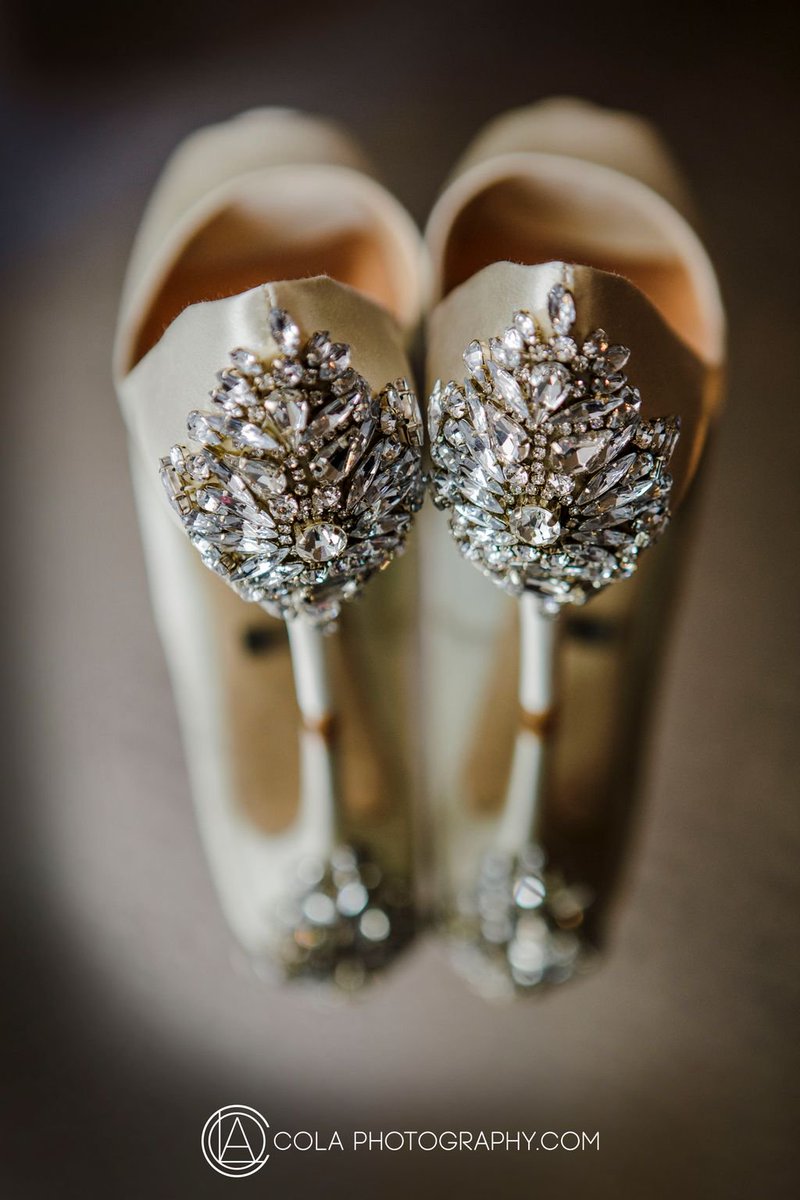 ColaPhotography's tweet photo. Simply #gorgeous
Wedding Photography details by Cola Photography
contact us:
https://t.co/UT7i2ejzwu
view our work:
https://t.co/u4ffeynCho
follow us online:
https://t.co/MtzWtnzVC4
https://t.co/D62QVPIxZP

#heels #stiletto #diamondsareforever #diamondsareagirlsbestfriend https://t.co/puUutXUqMO
