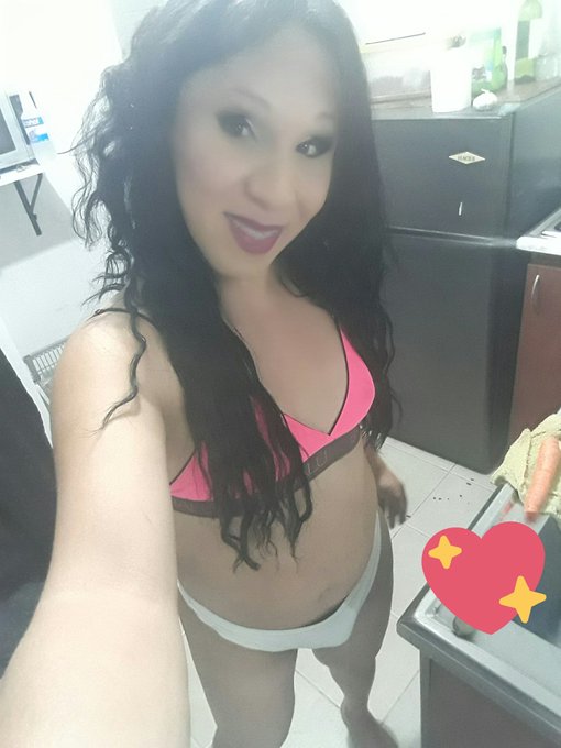 At home &iacute; want to share with my #followers  my home moments #cammodel #cammodel #adultnetwork #webcammodel<a href="/tag/followers"class="tags">#followers</a><a href="/tag/cammodel"class="tags"><span>#cammodel</span></a><a href="/tag/livecam"class="tags"><span>#livecam</span></a><a href="/tag/webcammodel"class="tags"><span>#webcammodel</span></a><a href="/tag/adultnetwork"class="tags"><span>#adultnetwork</span></a>