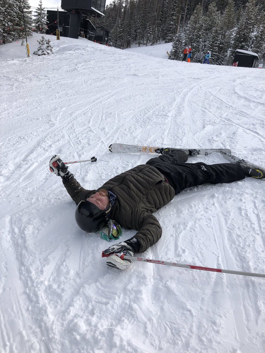 StephJallen6's tweet photo. Day 1 of matt skiing... some progress to be made for sure, but he's having fun. #firstdayskiing https://t.co/4MpViohnUE