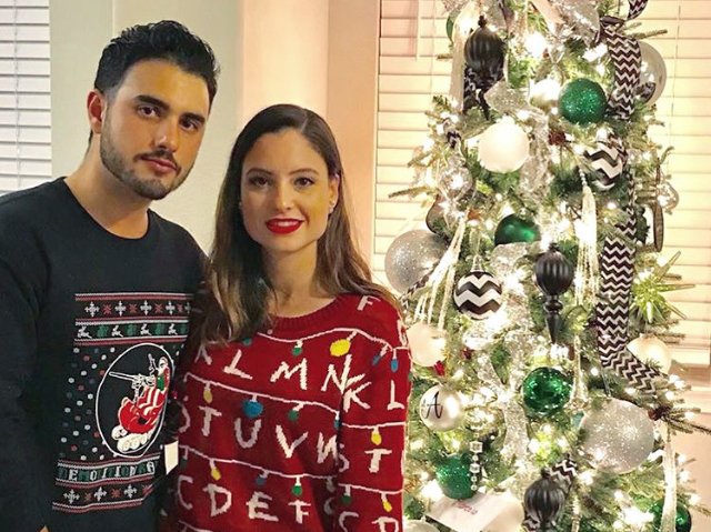 TVAztecaGolf's tweet photo. ¡Así festejó navidad el 'Turco' @Abraham_Ancer quien buscará en 2018 ser quien nos represente en el @WGCMexico! ¡Felicidades! #AztecaGolf https://t.co/k3QlQwzHCl