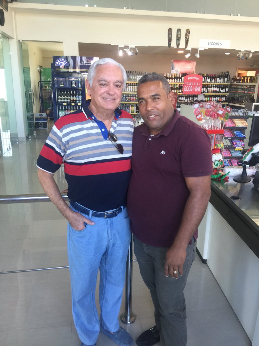 ExcursionesUS's tweet image. Recordar es vivir, es grato compartir con uno de los protagonistas del humor dominicano, Cuquin Victoria