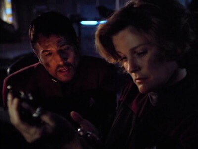 reign_netflix's tweet photo. @StarTrek Why? I need more than 280 characters 😶 https://t.co/KijBCHgHWH