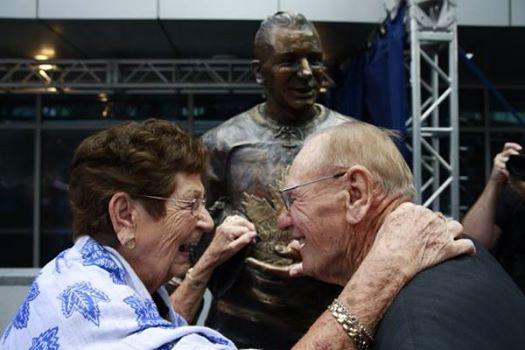 This photo of Johnny Bower and his wife Nancy when he received his Legends Row statue is just priceless.