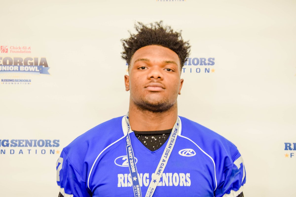 Welcome Riverdale High School DE Dante Walker (@dantewalker11)
#TeamCommitment #RisingSeniors2017