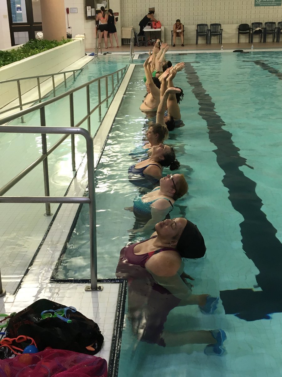 cherylyogini's tweet photo. You'll find me in the #water tonight 5:30pm for #aquayoga at Landry. #water brings a whole new level of WORK to your #workout. This class happens on TUESDAYS & THURSDAYS every week!
#ombalance #yoga #prenatalfitness #fitmama #omyogadoula #pelvicefloorhealth #momsonthemove https://t.co/kbb6Y6lh93