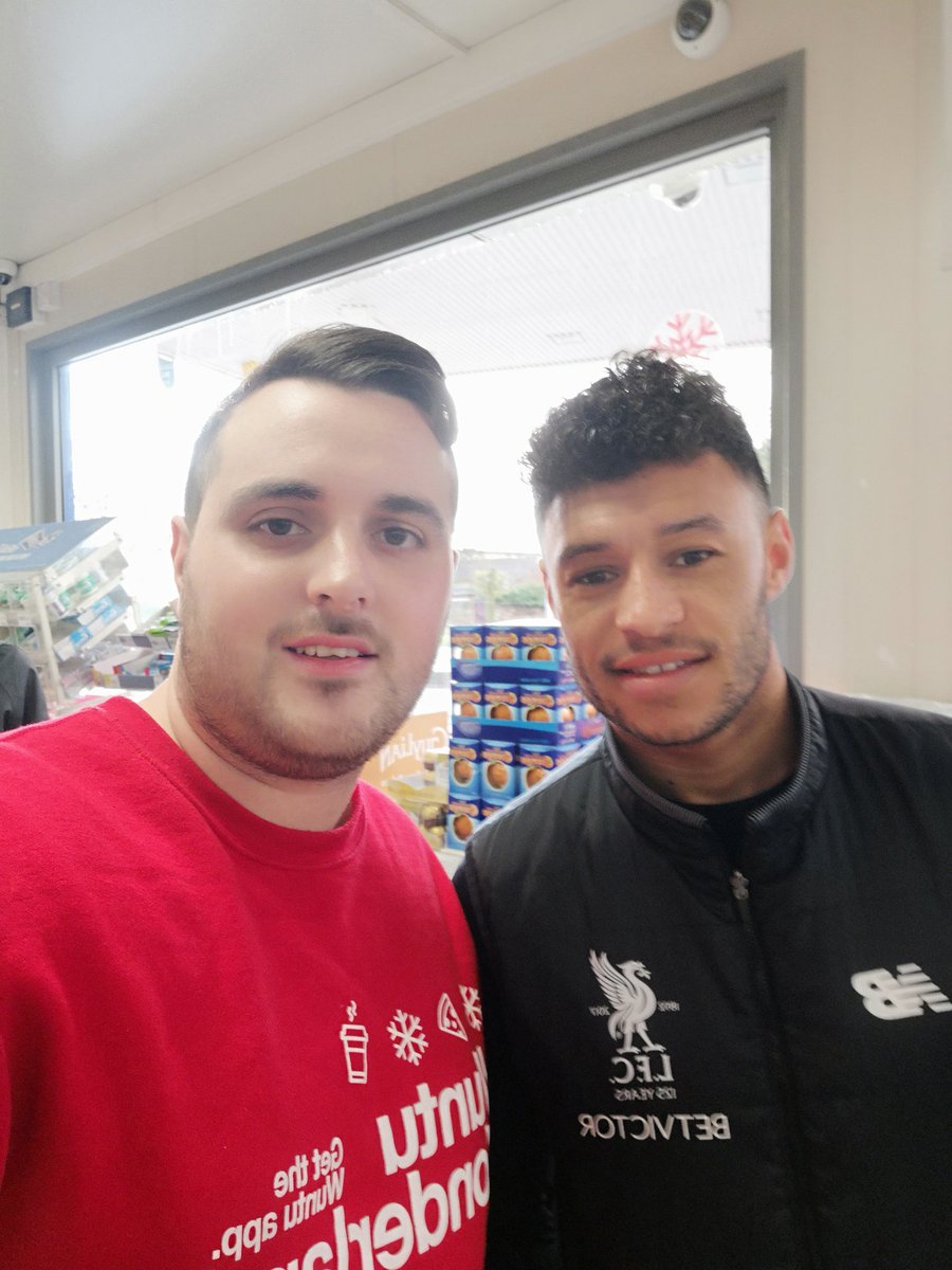 19Mcarroll92's tweet photo. Thanks for the photo this morning Alex, great to see I brought you some good luck 😉@Alex_OxChambo https://t.co/1znC6xOrUi
