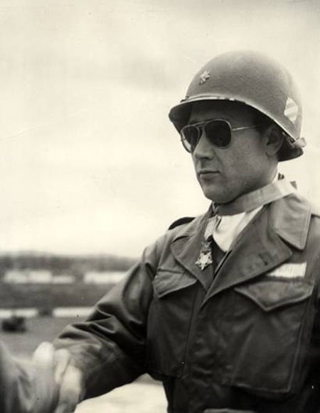 USArmy's tweet photo. On the #DayAfterChristmas, 1944, #USArmy Lt. Col. Keith L. Ware deliberately drew fire upon himself causing the enemy to disclose their positions.

He was wounded but refused medical attention until the enemy was cleared and his Soldiers safe.

This earned him the #MedalofHonor. https://t.co/k5Ur9LOl9H