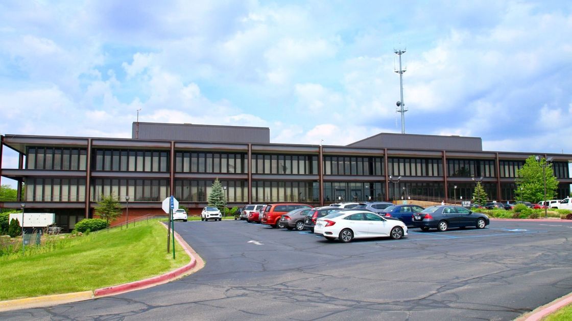 nwi's tweet photo. THIS JUST IN: Lake County has second fastest growing economy in Indiana; Porter County ranks eighth and LaPorte County ranks 16th: https://t.co/ZxdigpKdQj https://t.co/nv7kCijtcO