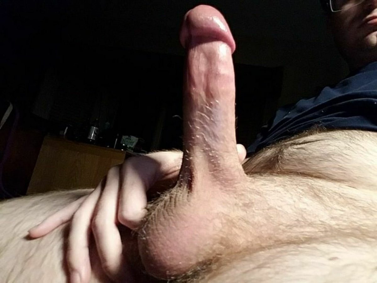 BigMasterLeo's tweet photo. #hugetip #huge #cock waiting and ready. I need someone to take care of me. https://t.co/1ASn2i9b80