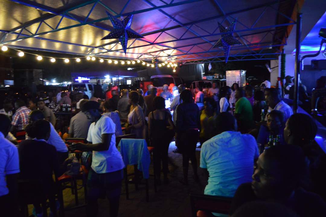 PolytPolo's tweet photo. Live feed from the ongoing #BoxingDayParty at @NexusLounge2016

HOSTED BY: @djSlickStuart Slick &amp; @RojaDj 

#NexusFestiveSeasonShowdown https://t.co/OS0GRIdevS