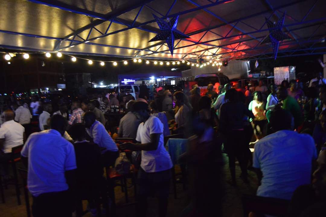 PolytPolo's tweet photo. Live feed from the ongoing #BoxingDayParty at @NexusLounge2016

HOSTED BY: @djSlickStuart Slick &amp; @RojaDj 

#NexusFestiveSeasonShowdown https://t.co/OS0GRIdevS