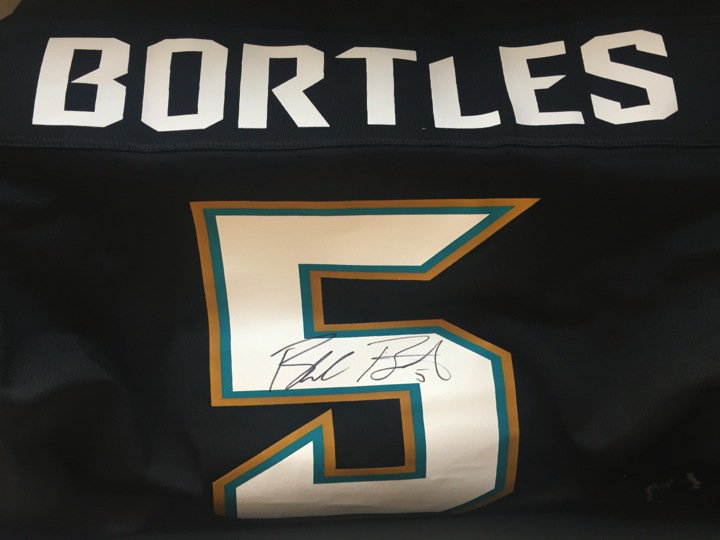 SCbattle_belt's tweet photo. A big thank you to @BBortles5 and the @Jaguars for the best Christmas gift ever! We can't wait to watch them win in the playoffs (and the superbowl). The Jaguars are Sam's favorite team and Mr. Bortles is his favorite player. We are truly honored for this amazing gift! #GoJags https://t.co/JPf3oYDtfe