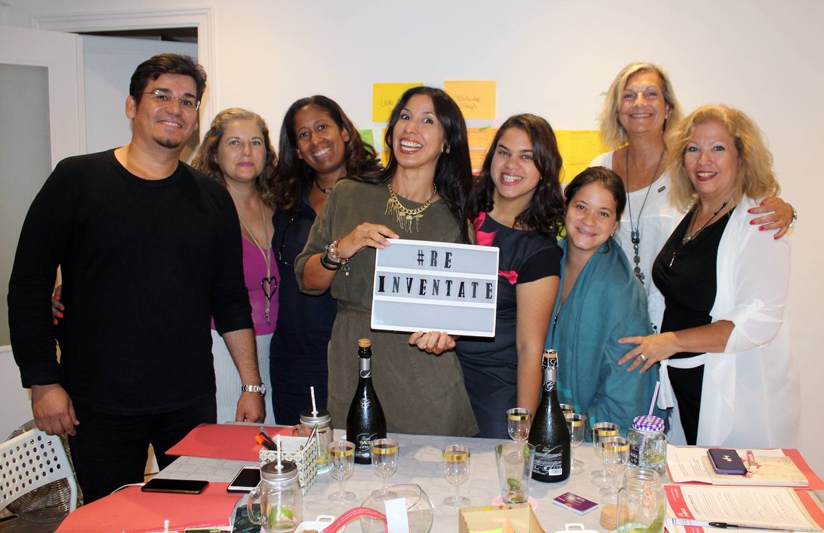 rubdiazm's tweet photo. 1er #Workshop presencial en la ciudad de #Barcelona #España
REINVÉNTATE CON UNA MARCA PROFESIONAL IRRESISTIBLE
Ponentes: @rubdiazm @DenysDelRey
La Reinvención llego para quedarse. ¿Vendrán más en 2018? https://t.co/O57obngVVG
#rubdiaz #reinvencionprofesional #reinvencionpersonal https://t.co/E82t2He9VW