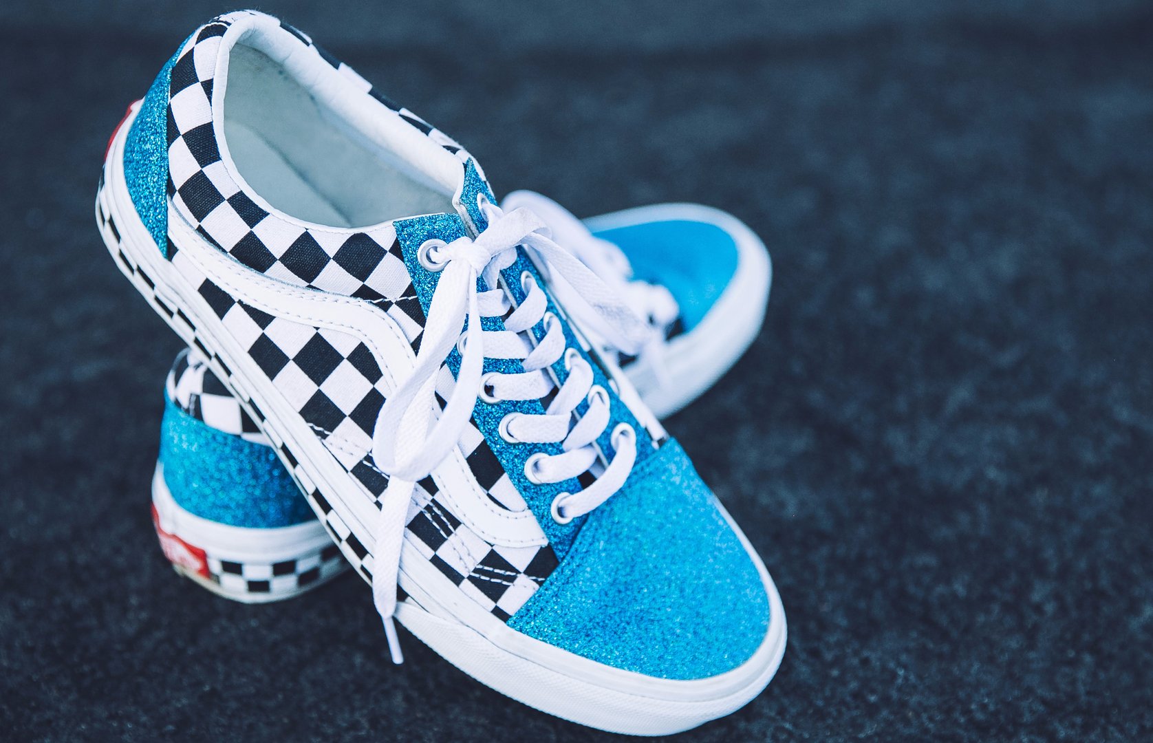 Vans on "Mix and match your favorite colors and prints in the Customs Shop. Create your own pair now at / Twitter