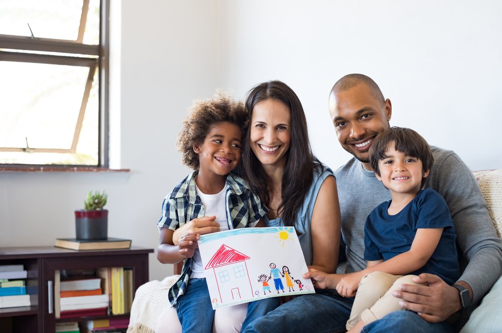 InstitutoABCD's tweet photo. A escola e a família têm um papel fundamental no apoio à criança #disléxica. Mas como essa relação funciona no dia a dia? Entenda: https://t.co/0IiPxHwZ5H  
#iABCD #TEAp #dislexia https://t.co/w62HalCjs8